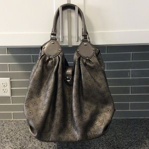 Authentic Louis Vuitton Metallic Mahina Bag